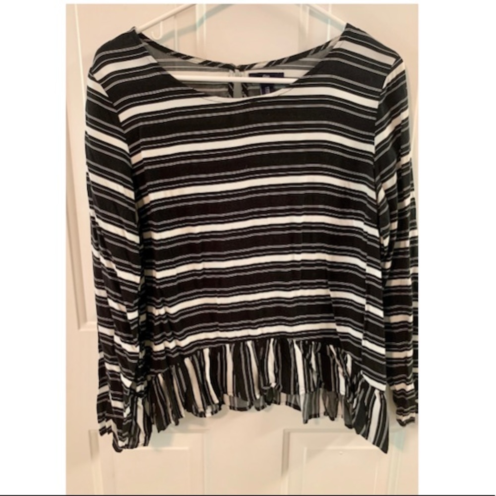 Black white peplum blouse